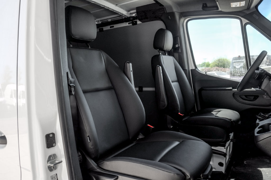 Used 2026 Mercedes-Benz Sprinter 2500 image 21