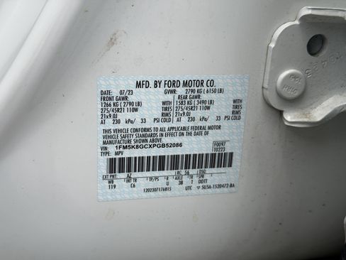 Used 2023 Ford Explorer ST w/ Equipment Group 401A AWD/4WD image 17