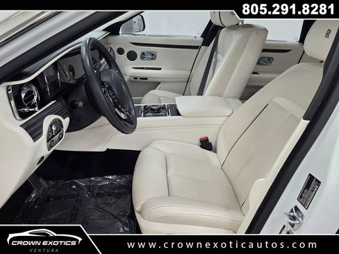 Used 2021 Rolls-Royce Ghost AWD/4WD image 31