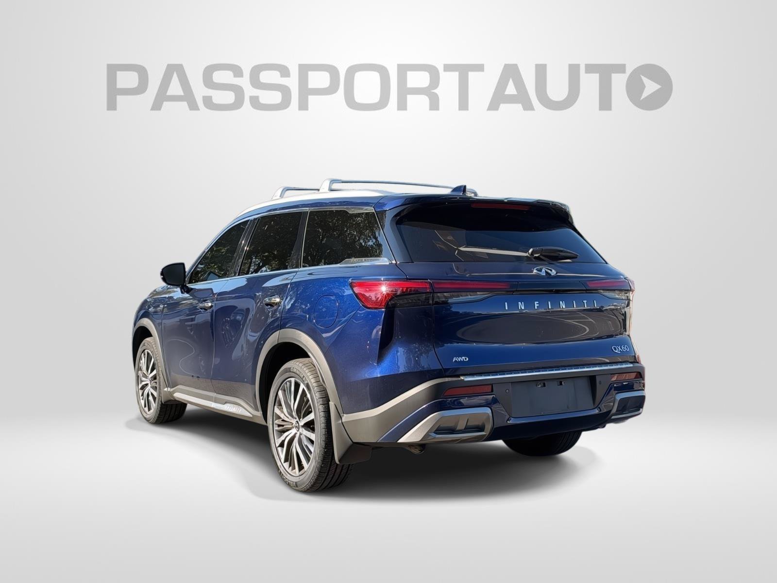 Certified 2025 INFINITI QX60 Sensory w/ Vision Package AWD/4WD image 4