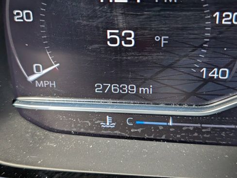 Used 2023 GMC Yukon Denali w/ Advanced Technology Package image 23