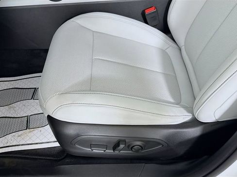 New 2026 Jeep Cherokee Limited AWD/4WD image 18