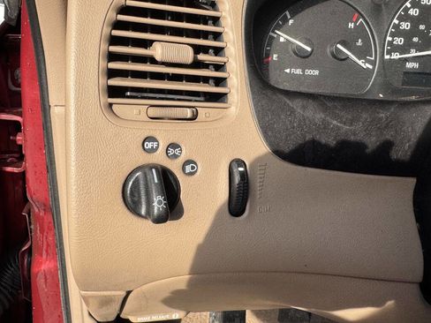 Used 2000 Ford Ranger XL image 14