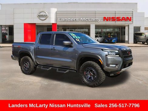Used 2026 Nissan Frontier PRO-4X w/ Pro-4x Convenience Package AWD/4WD image 1