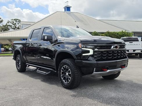 New 2026 Chevrolet Silverado 1500 ZR2 AWD/4WD image 2
