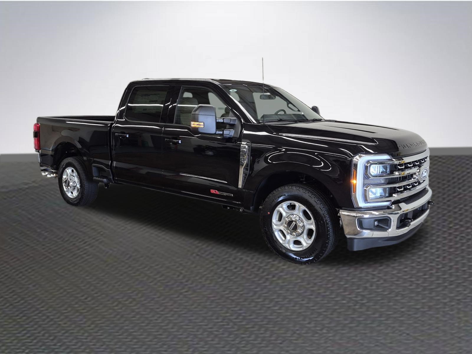 New 2027 Ford F350 XLT w/ XLT Premium Package RWD image 1