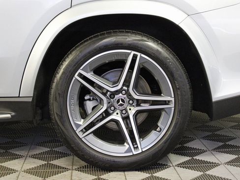 Certified 2024 Mercedes-Benz GLS 450 4MATIC image 35