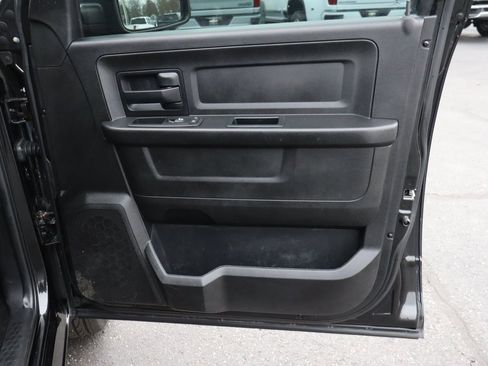 Used 2017 RAM 1500 Express image 20