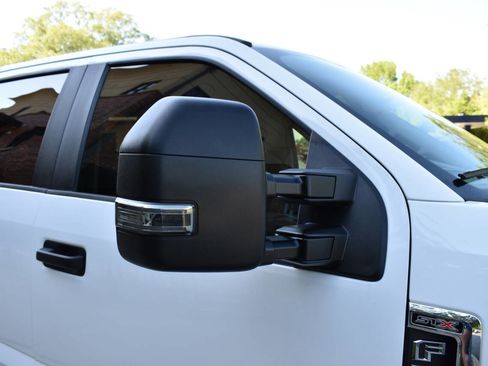 Used 2022 Ford F250 XL w/ STX Appearance Package AWD/4WD image 40