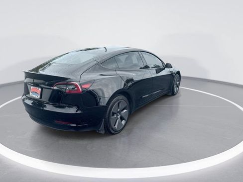 Used 2023 Tesla Model 3 Standard Range RWD image 5