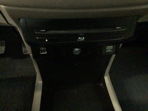 Used 2021 Honda Odyssey Elite image 18