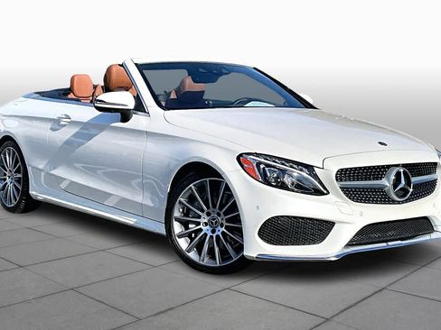 Used 2018 Mercedes-Benz C 300 Cabriolet image 2