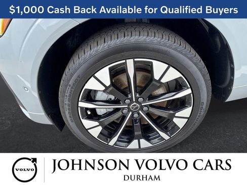 New 2026 Volvo XC60 T8 Plus w/ Protection Package Premier AWD/4WD image 18