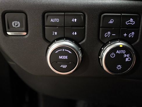 New 2026 GMC Sierra 1500 SLE AWD/4WD image 41