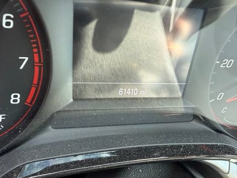 Used 2024 Chevrolet Trax RS w/ Driver Confidence Package FWD image 9
