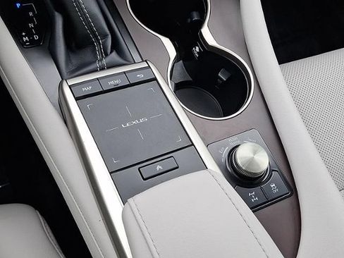 Used 2020 Lexus RX 350 AWD w/ Premium Package image 27