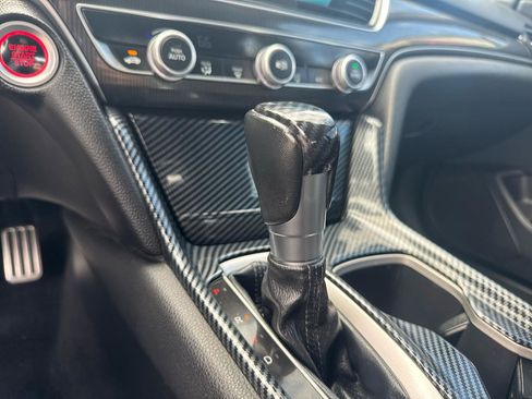 Used 2019 Honda Accord Sport image 23
