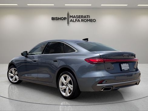 Used 2025 Audi A5 2.0T Premium Plus AWD/4WD image 3