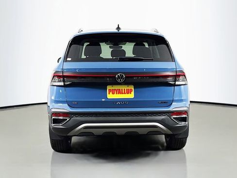New 2026 Volkswagen Taos SE AWD/4WD image 6
