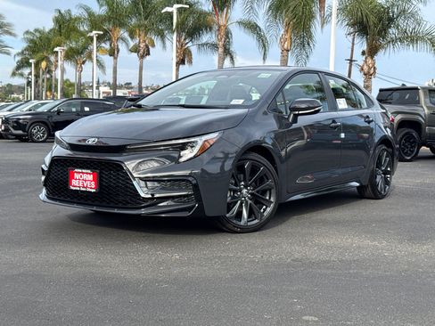 New 2026 Toyota Corolla SE FWD image 2