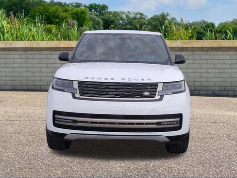 New 2027 Land Rover Range Rover Long Wheelbase SE AWD/4WD image 2