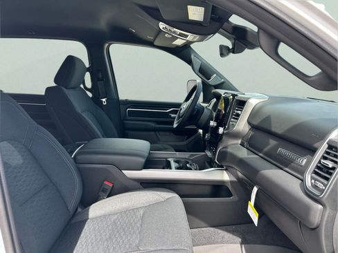 New 2026 RAM 1500 Big Horn AWD/4WD image 12