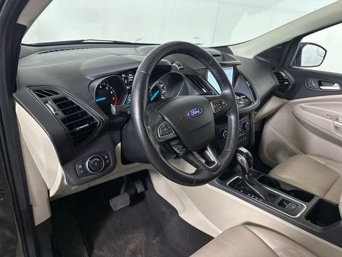 Used 2018 Ford Escape Titanium image 13