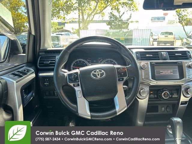 Used 2017 Toyota 4Runner SR5 Premium AWD/4WD image 32