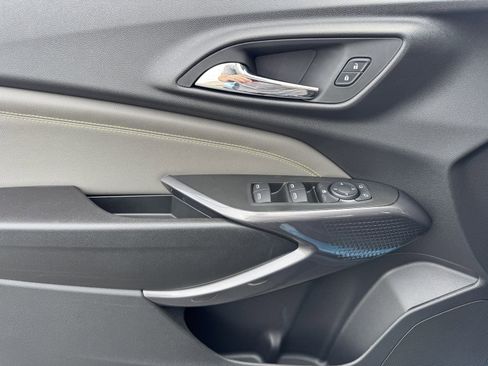 New 2025 Chevrolet Trax ACTIV w/ Driver Confidence Package image 10