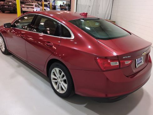 Used 2016 Chevrolet Malibu LT FWD image 5