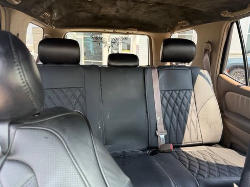 Used 2003 Toyota Sequoia Limited AWD/4WD image 19