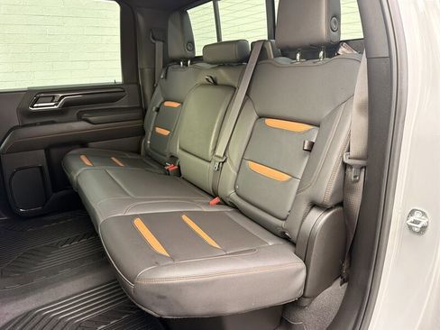 Used 2024 GMC Sierra 2500 AT4 w/ AT4 Premium Plus Package AWD/4WD image 42