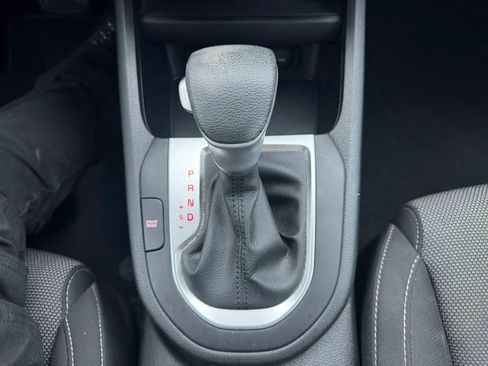 Used 2023 Kia Forte LXS FWD image 20