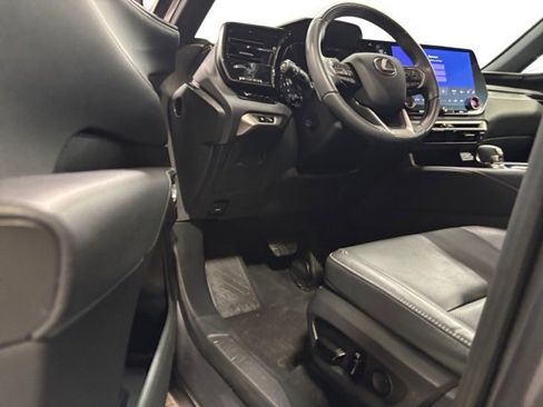 Used 2023 Lexus RX 350 Premium image 9