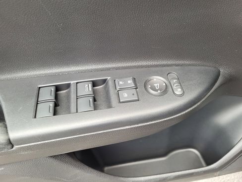 Used 2017 Honda Accord LX image 24