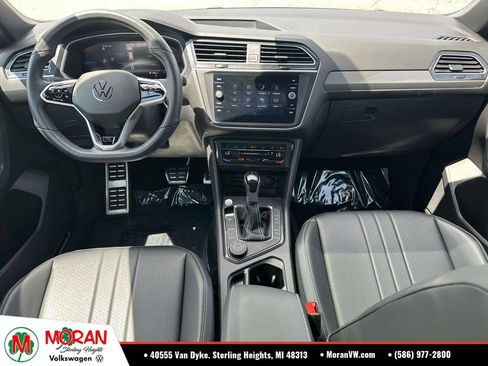 Certified 2023 Volkswagen Tiguan SE R-Line AWD/4WD image 16