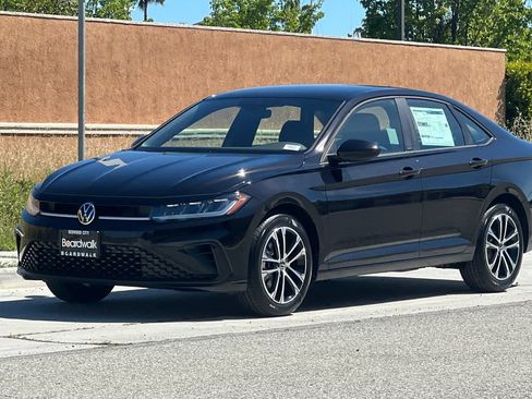 New 2026 Volkswagen Jetta Sport FWD image 8