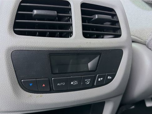 Used 2021 Honda Pilot EX image 24