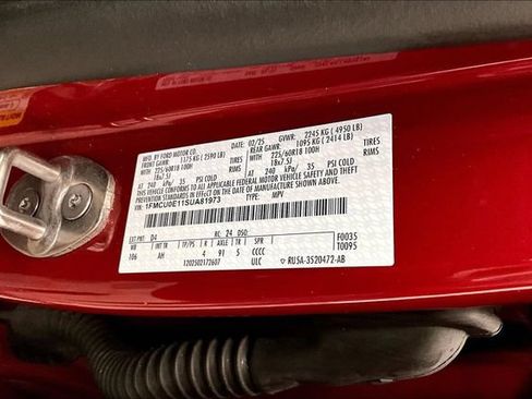 Used 2025 Ford Escape SE w/ PHEV Premium Package FWD image 40