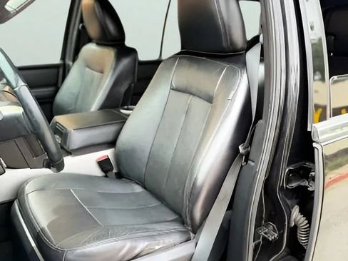 Used 2017 Ford Expedition EL Limited RWD image 14