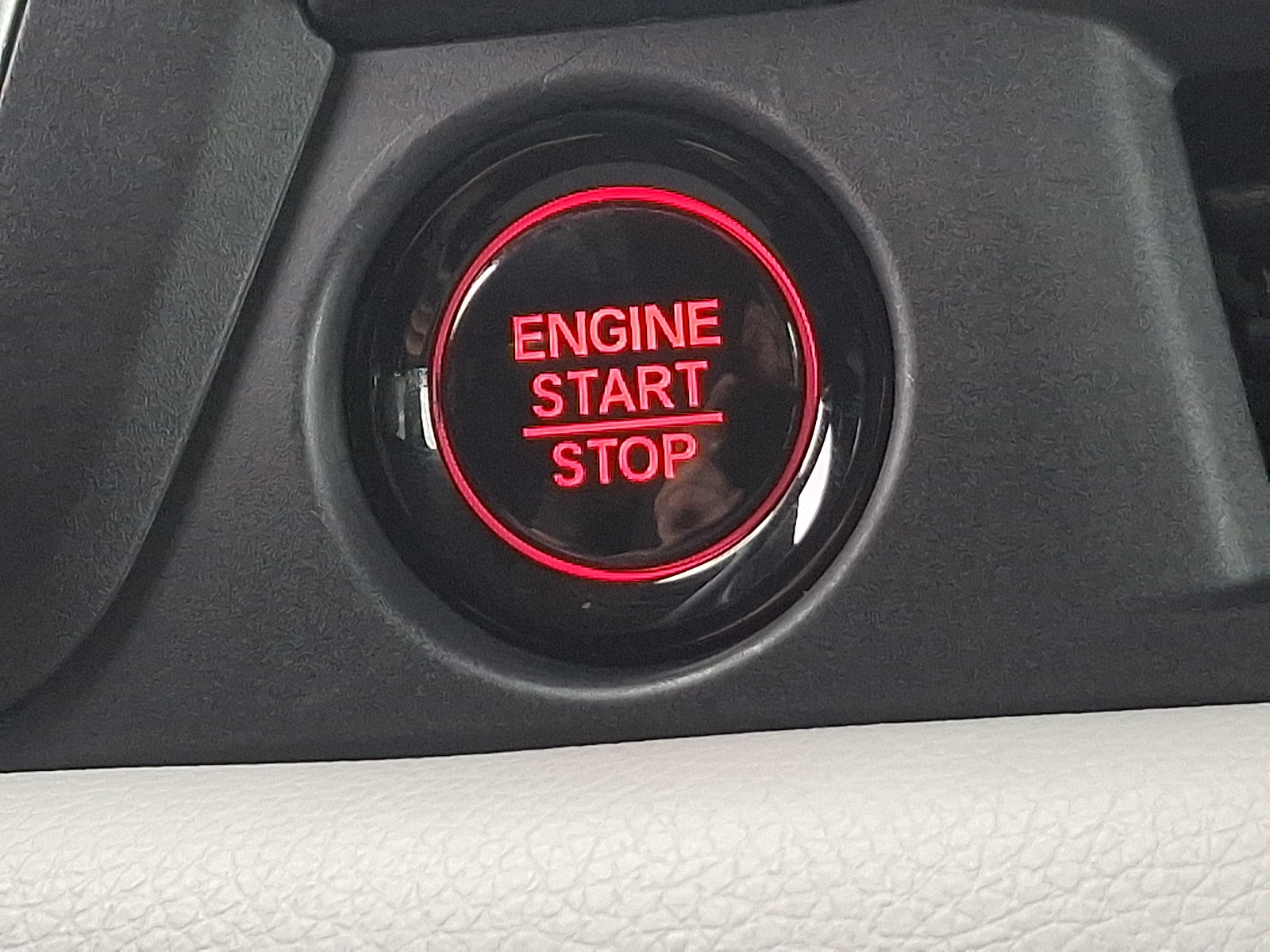 Used 2025 Honda Pilot EX-L image 22