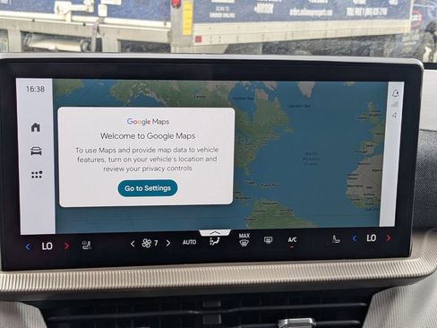 New 2026 Ford Explorer Active image 31