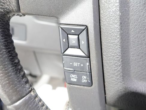 Used 2013 Ford F150 XLT w/ XLT Chrome Pkg AWD/4WD image 30