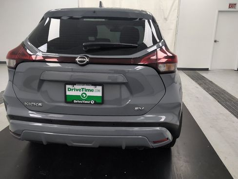 Used 2022 Nissan Kicks SV FWD image 7