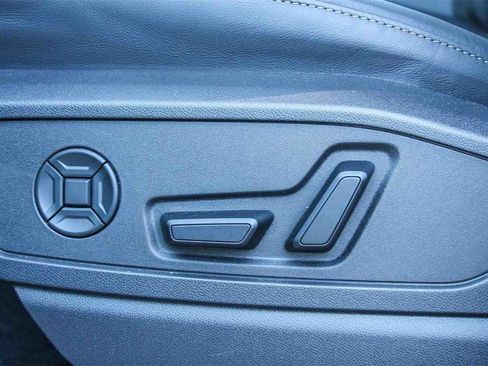 New 2025 Audi Q5 Premium image 21