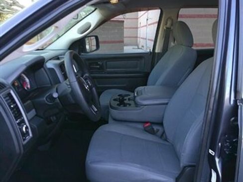 Used 2017 RAM 1500 Express image 16