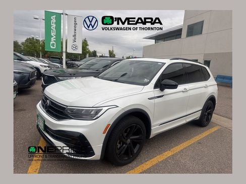 Used 2024 Volkswagen Tiguan SE R-Line AWD/4WD image 1