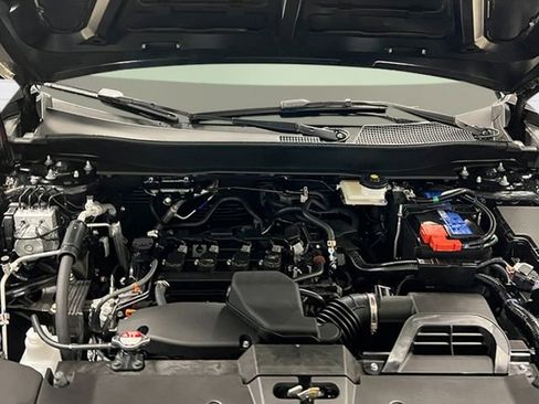 Used 2025 Honda CR-V EX image 11