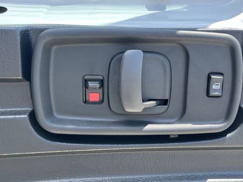 New 2026 GMC Savana 2500 RWD image 14