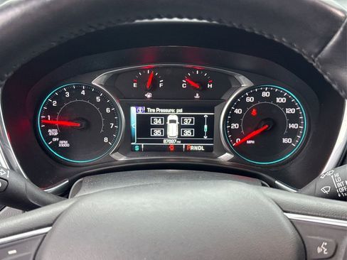 Used 2018 Chevrolet Equinox Premier image 20